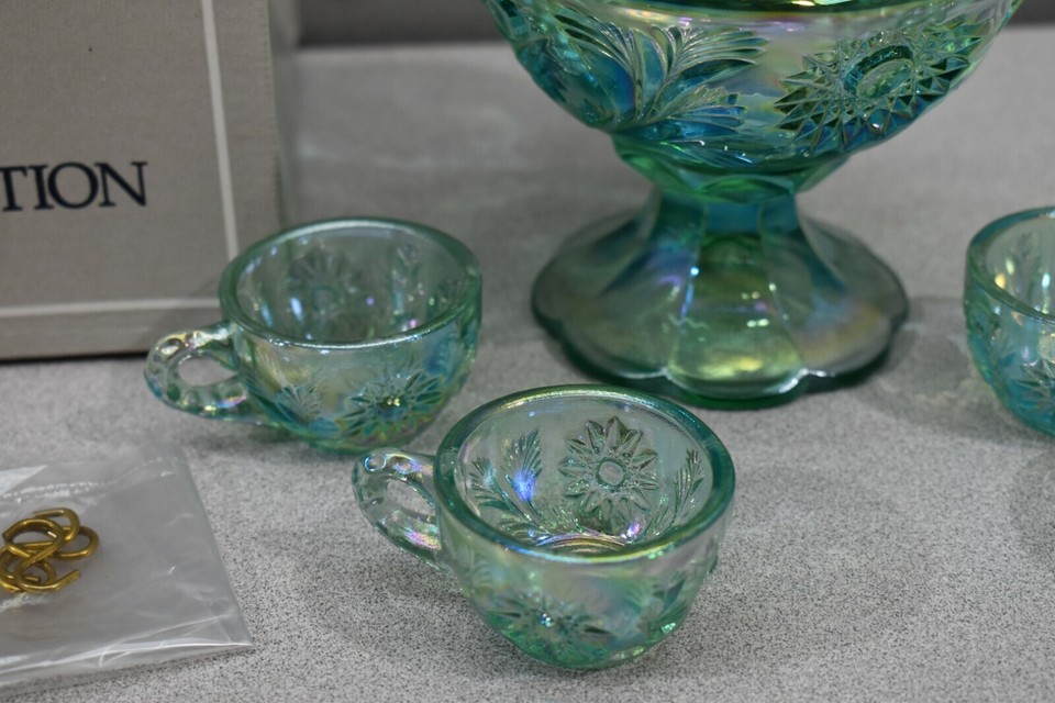FENTON MINIATURE DOLL PUNCH BOWL OPALESCENT GREEN HOBSTAR & FEATHER