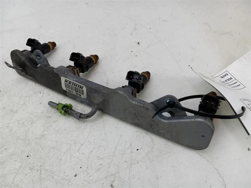 Honda HR-V 2016-2019 carril de inyección de combustible Foto 3 de 4