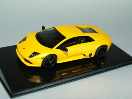 Altri modellini statici auto Mattel Lamborghini