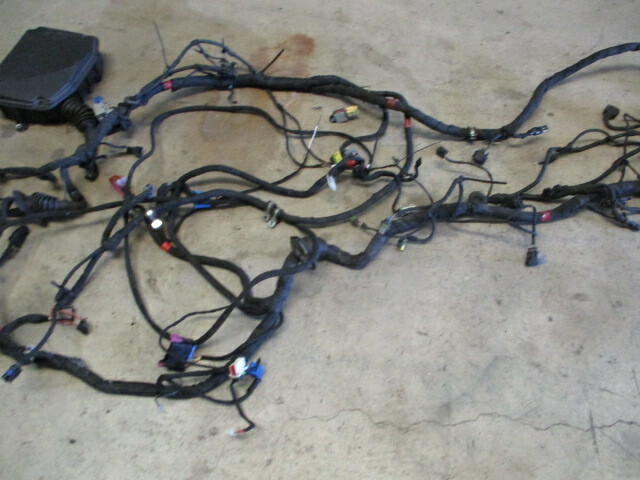 Maserati Granturismo 09 - Engine Compartment Wire Loom