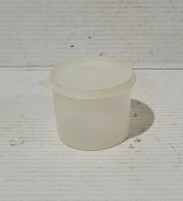 Vtg Tupperware Round Container #250-19 with Lid | eBay