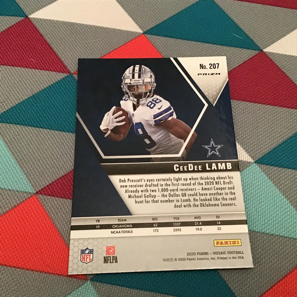 2020 Panini NFL Mosaic CeeDee Lamb #207 RC cowboys WR - Red Prizm parallel  - Image 2 of 2