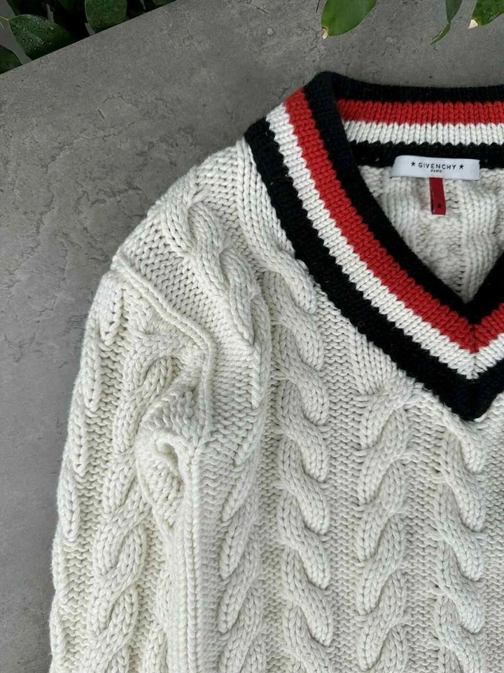 Suéter tejido Givenchy para mujer talla Xs Foto 4 de 4