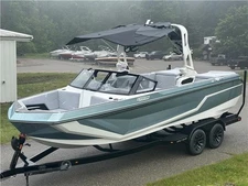 2025 Nautique GS22  Steel Blue Metal Flake