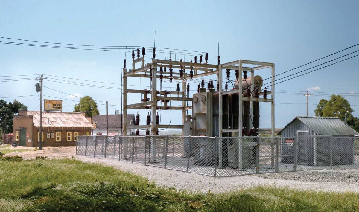 Spur O - Woodland Finished Model Substation - 2283 Neu