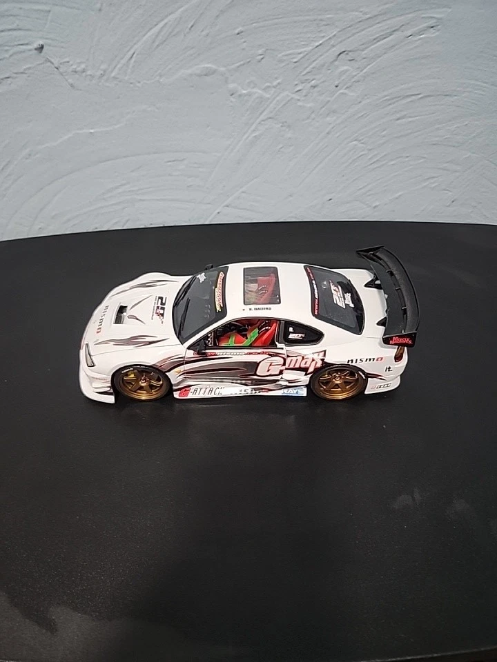 NISSAN SILVA S15 2004 MUSCLE MACHINES 1/18 SCALE DIE-CAST WHITE good shape used - Image 4 of 4