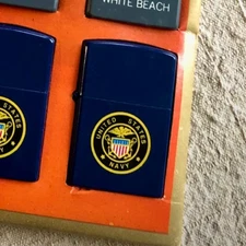 UNITED STATES NAVY Seal Classic Oil Wick Flint Lighter Vintage New Old Stock NOS
