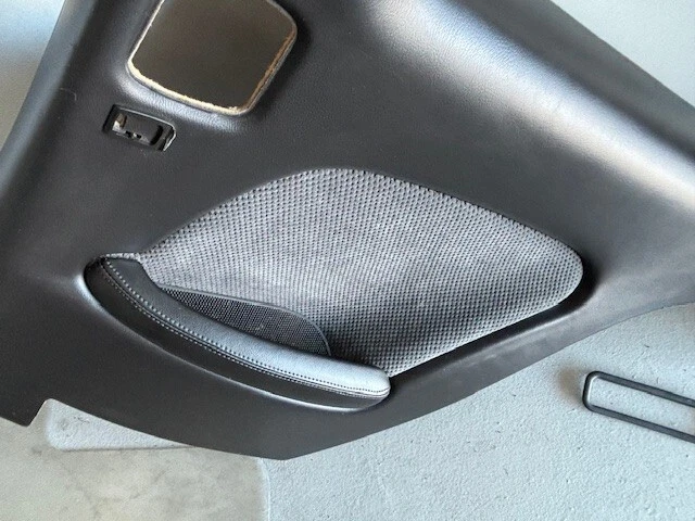 1998 Jaguar XK8 Coupe 后面板 — 第 3/4 张图片