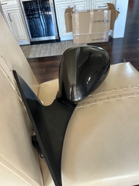 08-19 Maserati GranTurismo M145 Left Side Rear View Door Mirror OEM 