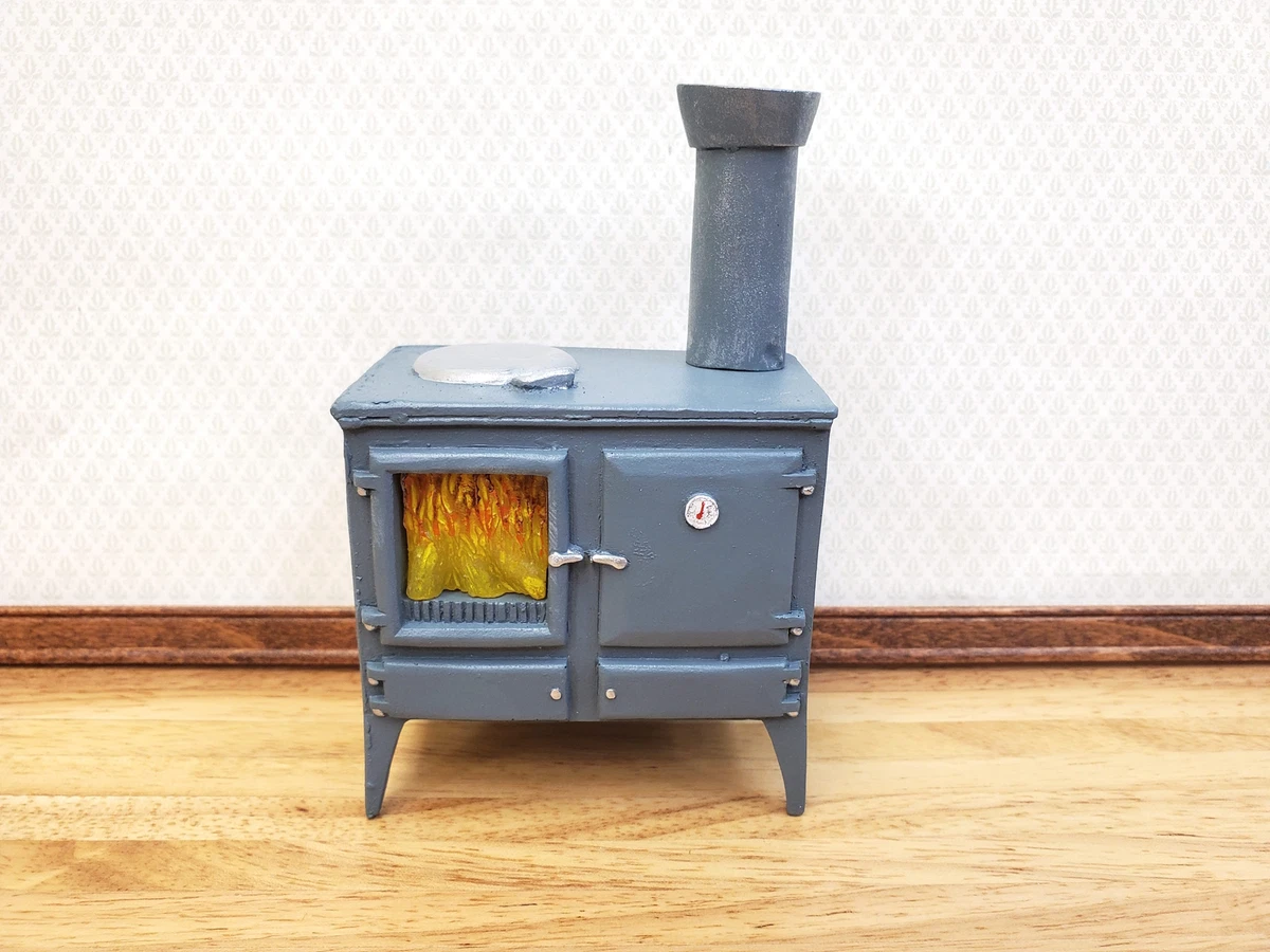 Dollhouse Wood Burning Stove Vintage Style w/ Chimney 1:12 Scale Hole for  Light 5035189284755 | eBay