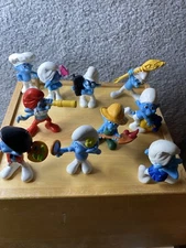 Smurfs Lot of 10 Made For McDonalds Pre-Owned