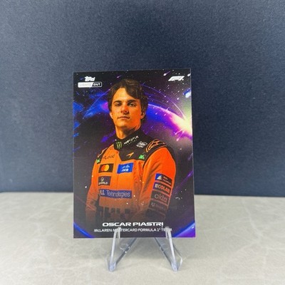   Oscar Piastri McLaren F1 Topps Lights Out 2026 Numbered Purple /75 Portrait
