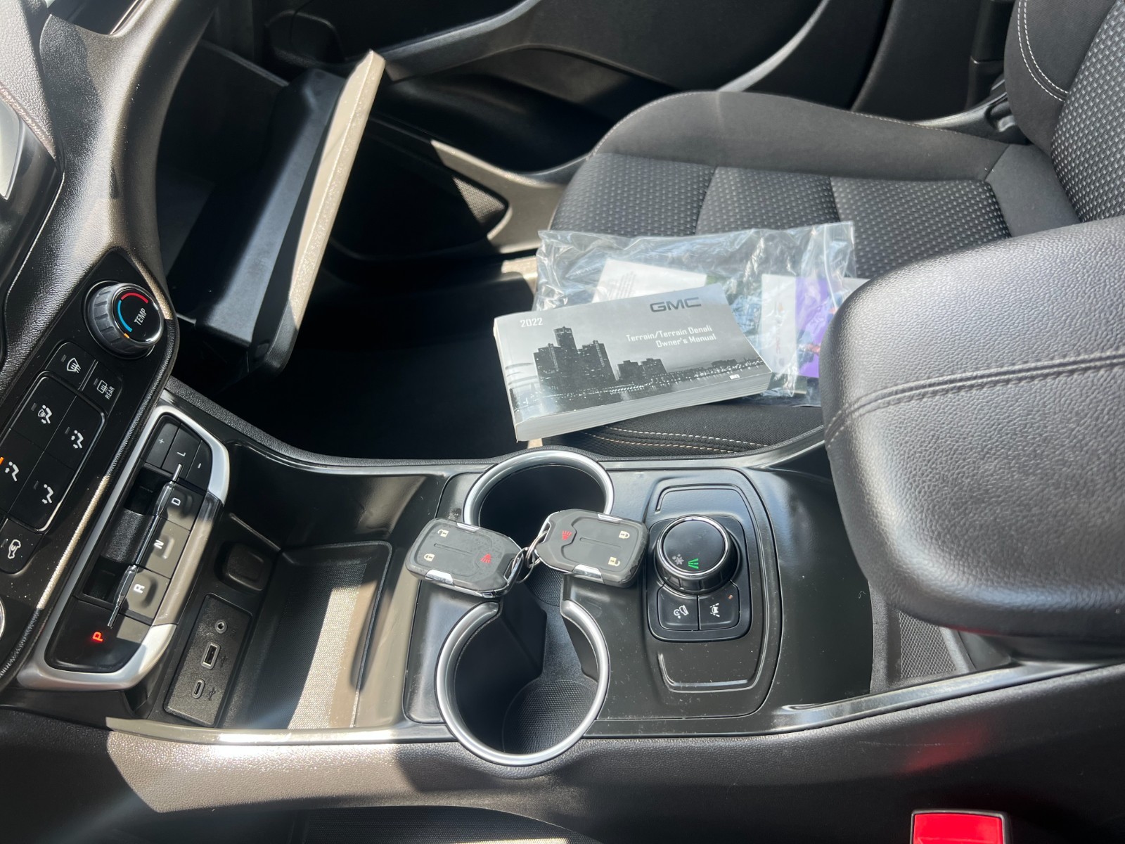 GMC Terrain - Image 31
