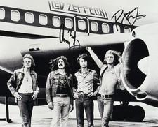 JIMMY PAGE - ROBERT PLANT - LED ZEPPELIN - DUAL SIGNED 8 x 10 PHOTO w/COA JIMMY PAGE - ROBERT PLANT - LED ZEPPELIN - DUAL SIGNED 8 x 10 PHOTO w/COA