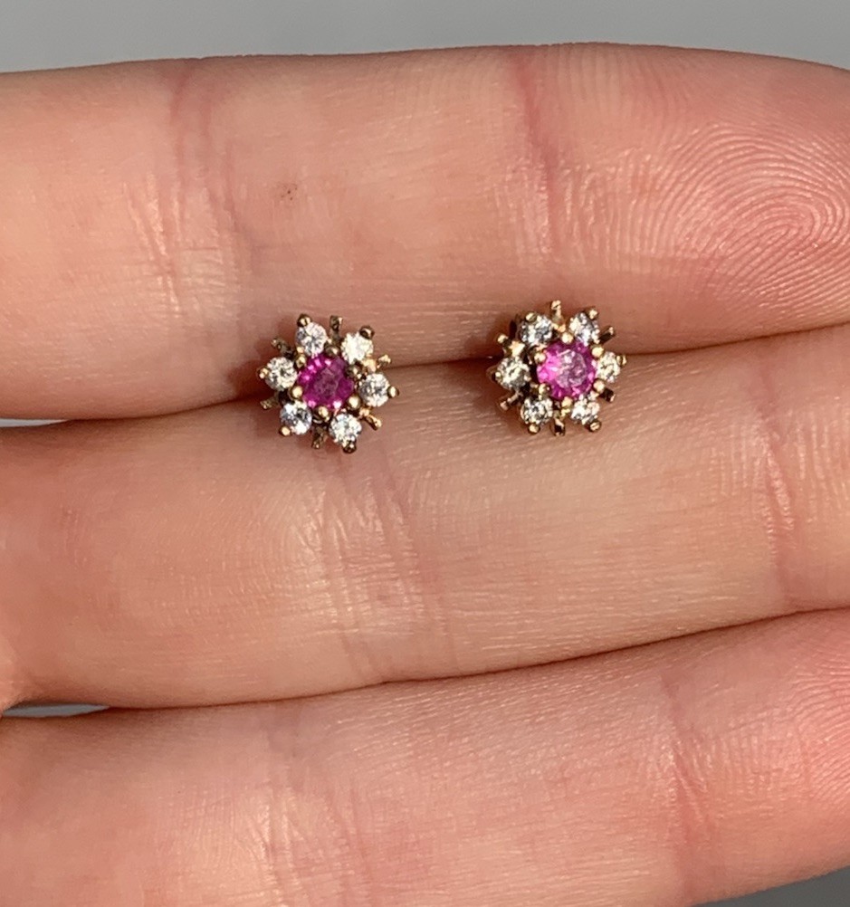 9CT gold ruby cluster earrings￼ - image 1