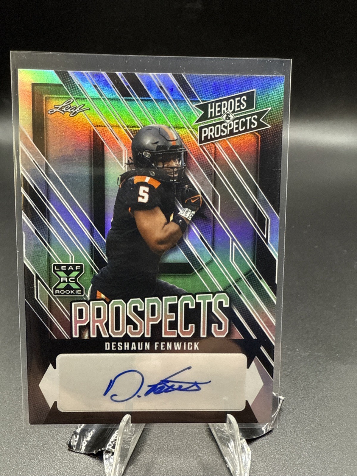 L7,142 - 2024 Leaf Heroes and Prospects Auto #APDF1 Deshaun Fenwick 68/75