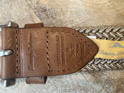 Tommy Bahama Cinturón Elástico-Ribete de Cuero-Hebilla Plateada (Caqui,Talla M 34/36) - Imagen 4 de 6