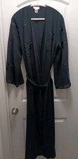 Natori Classics Sz. M Sheer Crepe Black Kimono Robe Satin Appliques