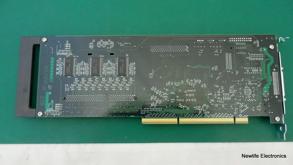 HP 305414-001 Smart Array 641 Ultra320 SCSI PCI-X 64-bit Controller (64MB Cache) - Image 2 of 4