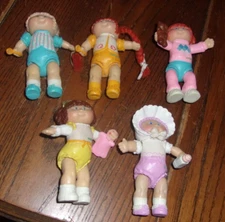 3 1/2" CABBAGE PATCH DOLL TOYS  ( 5 ) see the photos