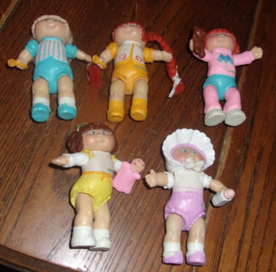 3 1/2'' CABBAGE PATCH DOLL TOYS  ( 5 ) see the photos