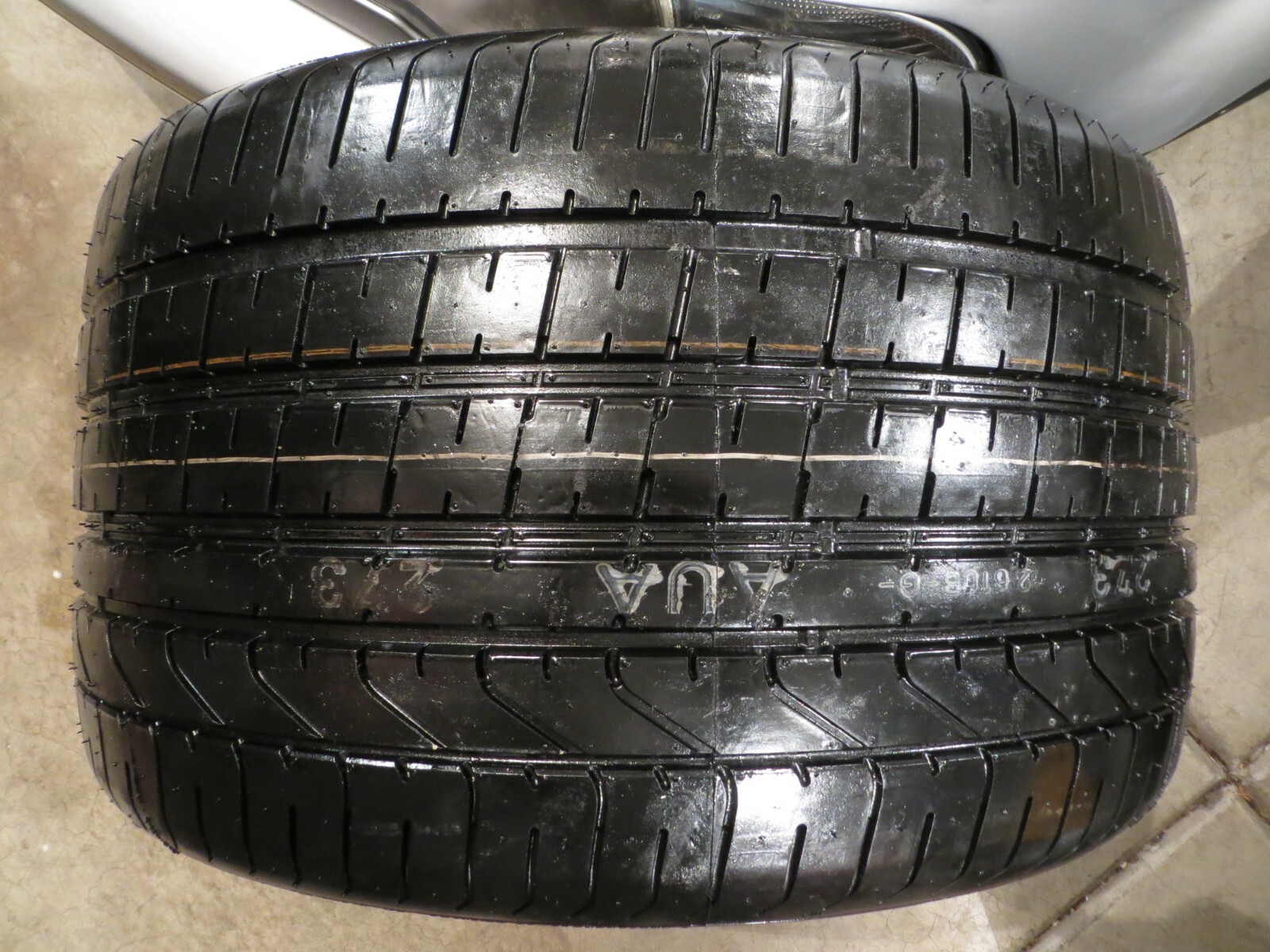NEW 1 ONE PIRELLI P ZERO L OEM LAMBORGHINI 335/30ZR20 104Y SL 335 30 20 2826