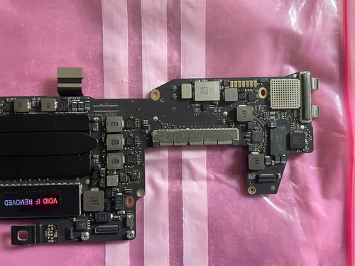 MacBook Pro A1708 13" 2017 Logic Board i5 2.3GHz 8GB RAM CAMERA NOT WORKING - Bild 4 von 8
