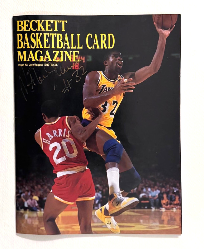 Magic Johnson Autograph - Beckett Magazine Issue #3 July/August 1990