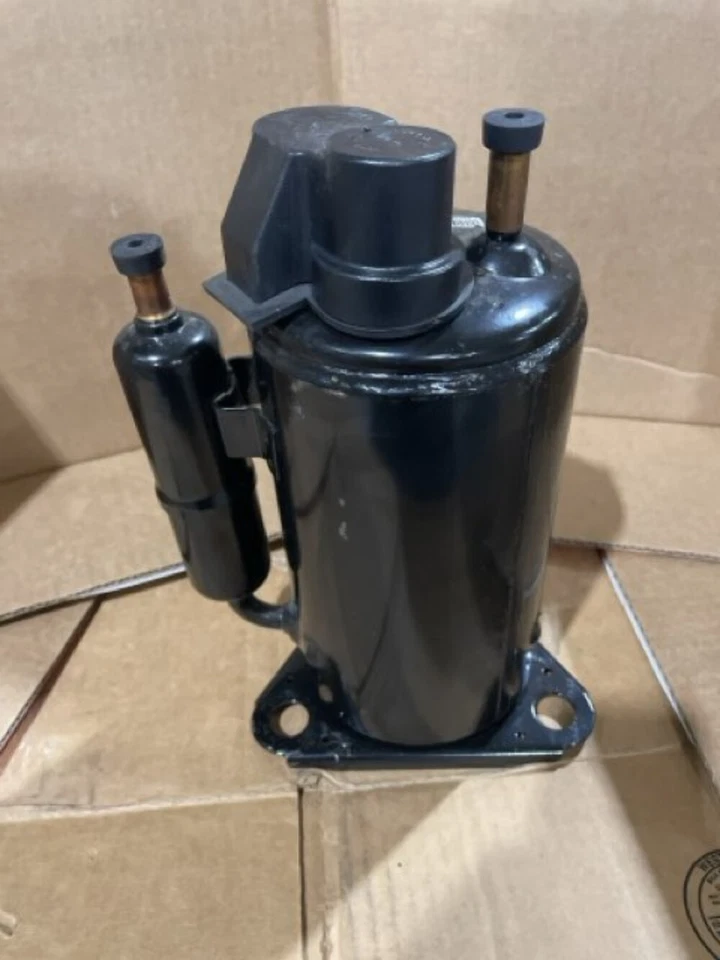 Tecumseh RGA5512BXC 1 Ton AC Rotary Compressor 220-240/50/1 (220440) - Image 4 of 4