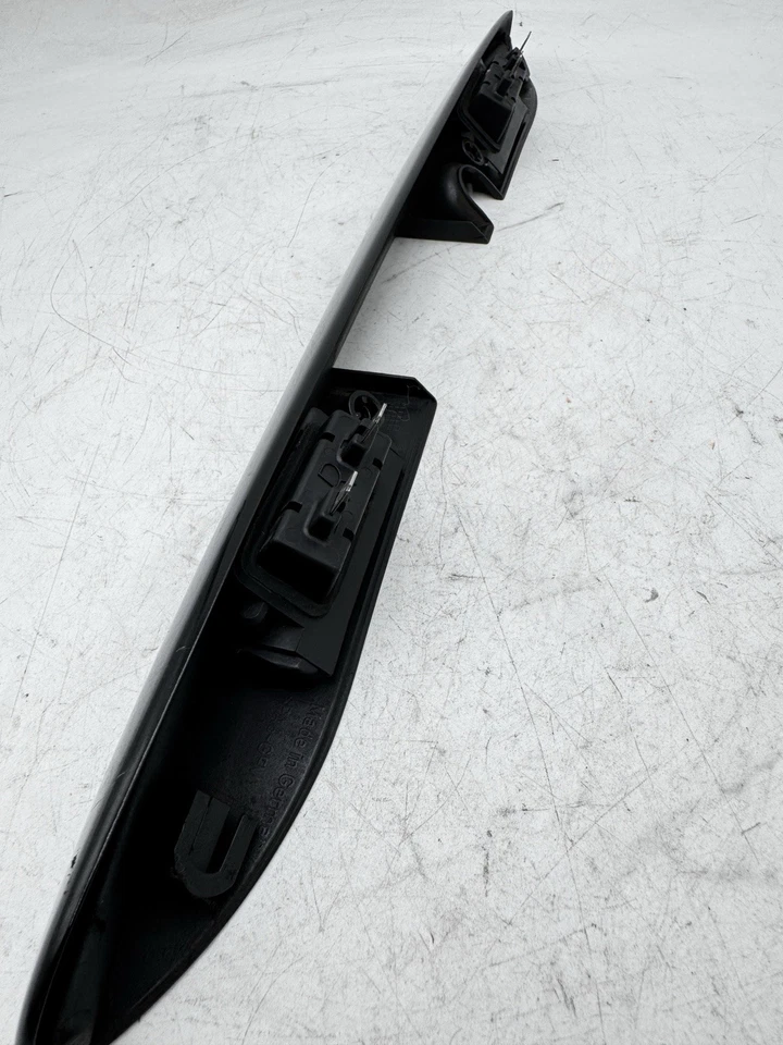 01-04 Mercedes R170 SLK320 SLK230 SLK32 Rear Trunk Lift Gate Handle Trim Oem - Imagem 4 de 4