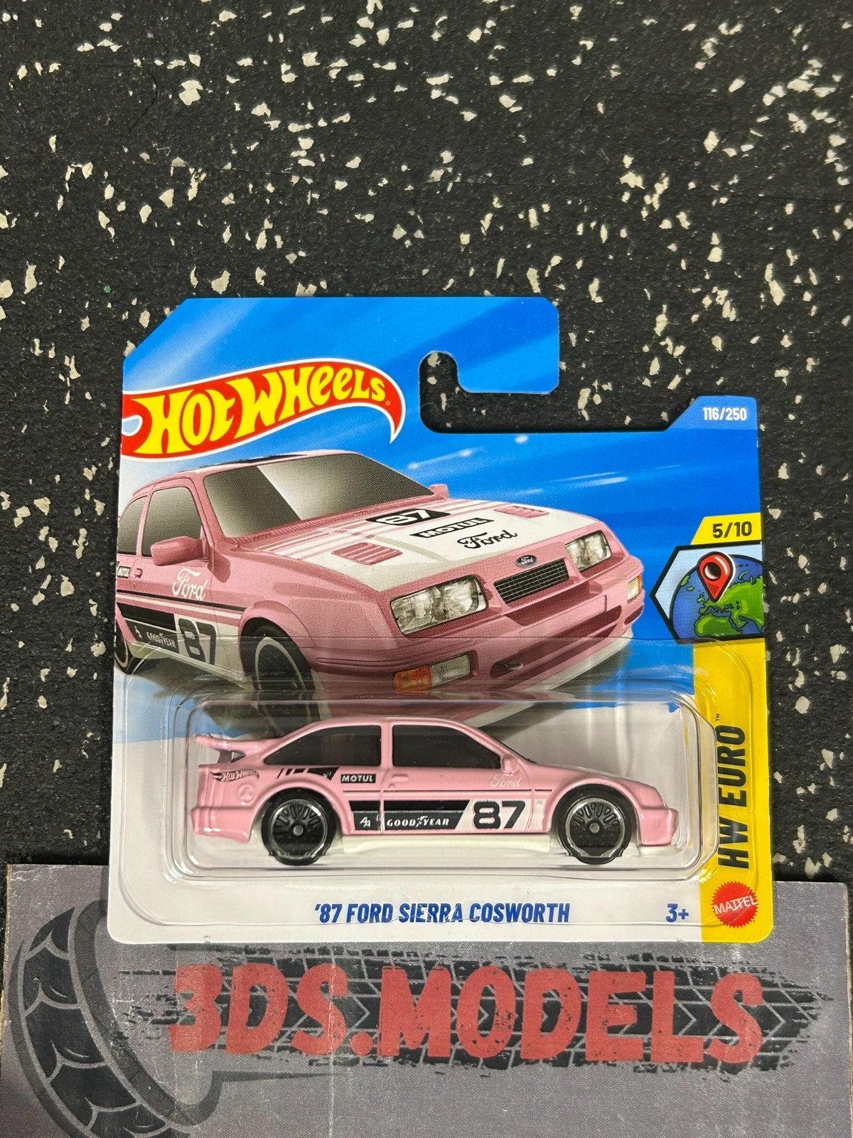 FORD SIERRA COSWORTH 87 PINK Hot Wheels 2026 E 1:64 **COMBINE POSTAGE**