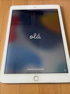 Apple iPad Air 9,7'' 2. Generation A1567 64GB WiFi 4G Cellular Silber Disp.Kratz.