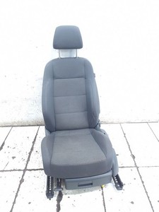 Volkswagen Golf V 2009 Fahrersitz 1K5882021CJ ARA345399
