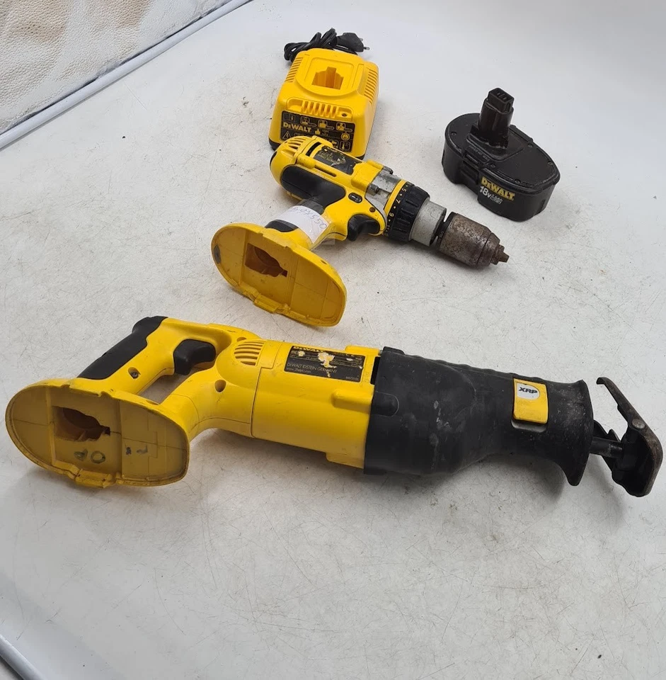 Lot of 4 Dewalt Cordless Power Tools - Used, Working - Image 2 of 4