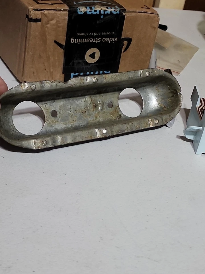 1970'S MOPAR Side Marker Retainer NOS OEM 1970 1971 Dodge - Image 3 of 4