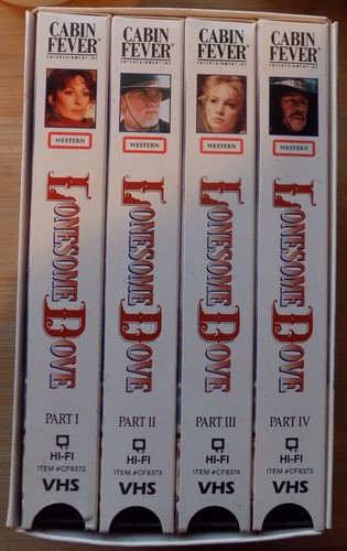 Lonesome Dove - VHS 4 Tape Boxset - Robert Duvall, Tommy Lee Jones - Bild 2 von 3