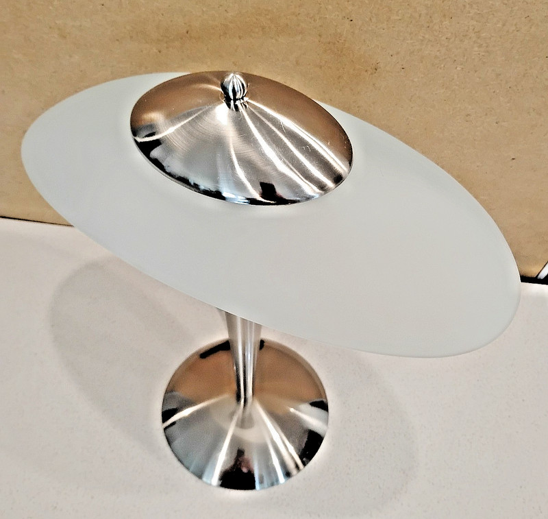 UFO Flying Saucer Lamp White Glass Chrome Metal Base & Cap 3 Way Touch 2 Bulbs