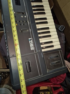 Ensoniq ESQ-1, 61-Key Hybrid Synthesizer 1980s Analog/Digital