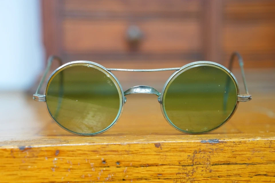 Gafas de seguridad ópticas americanas lentes verdes AO antiguas vidrio biselado vintage Foto 2 de 4