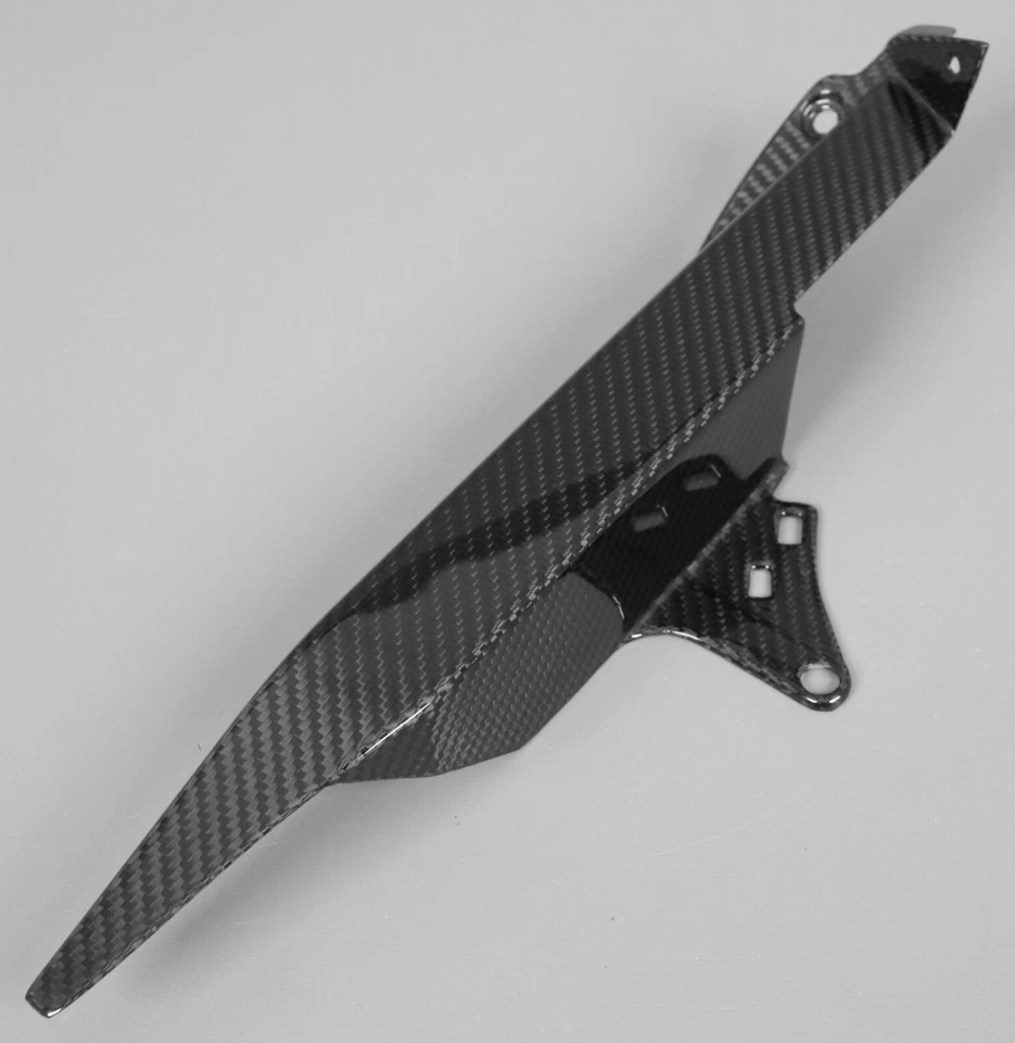 Protector de cadena Honda CB1000R 2018-2021 - 100 % fibra de carbono Foto 2 de 3