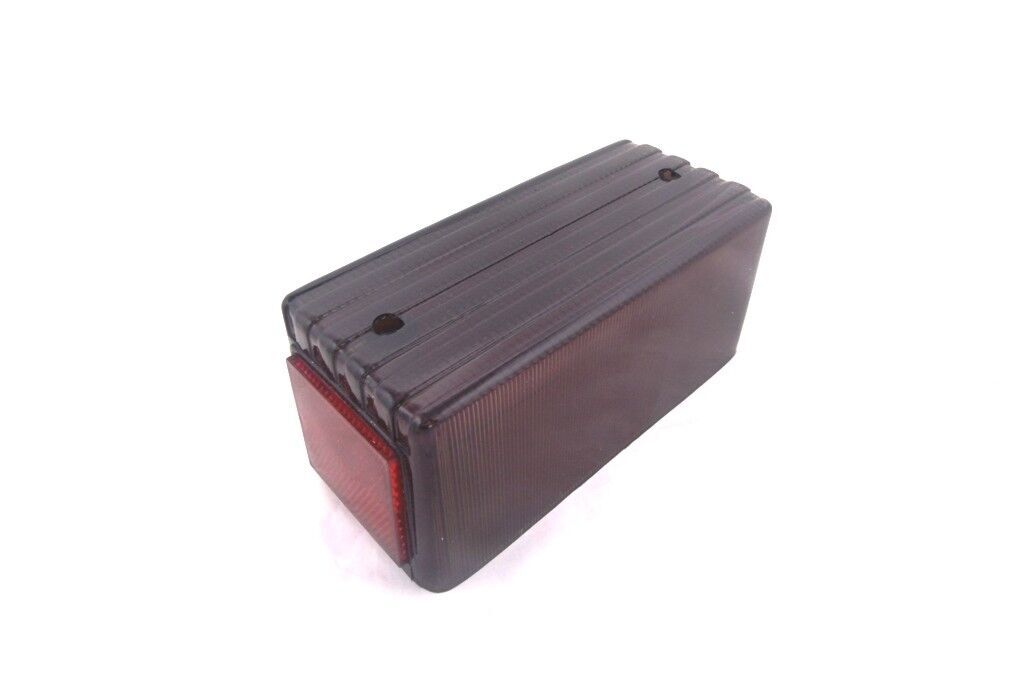 Cabochon de feu arrière Premium pour Kawasaki GPZ1100 et Z750, finition cristal rouge 23026