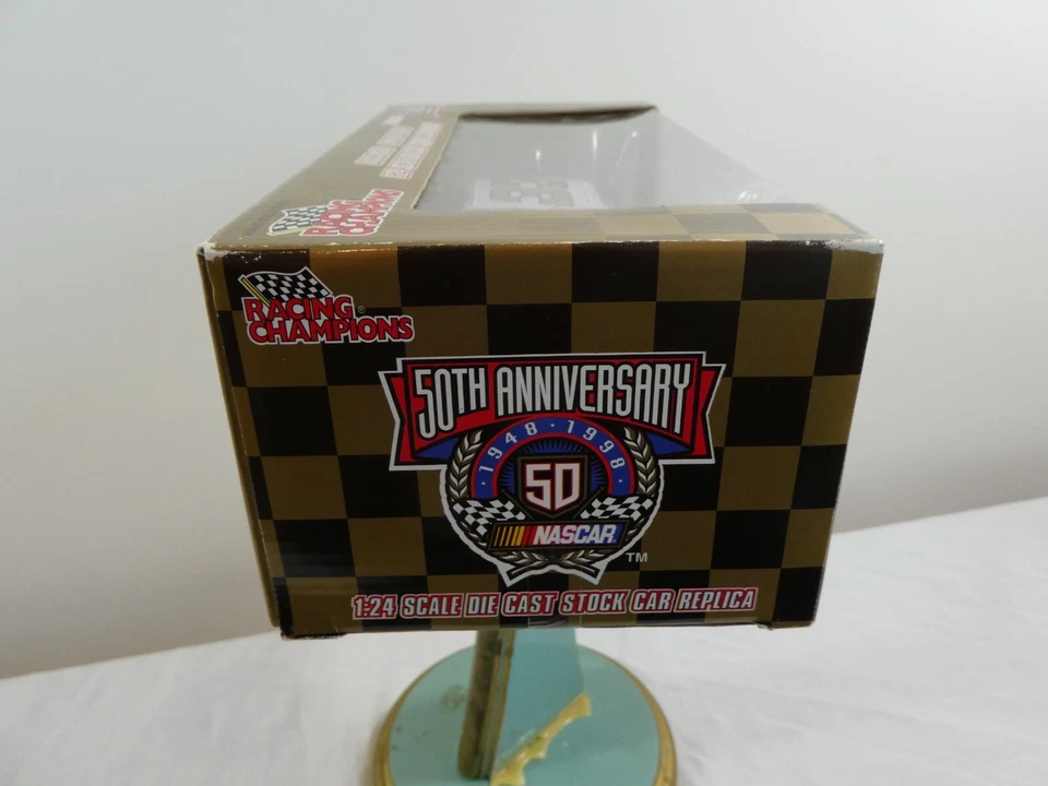 Ken Schrader #33 Racing Champions 1998 NASCAR 50th GOLD 1:24 Diecast 1 Of 2500 - Image 4 of 4