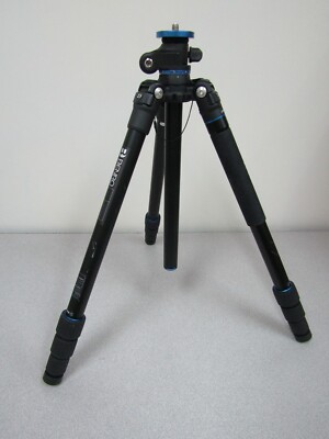 Benro FGP18A Go Plus 4-Section Aluminum Travel Tripod / Max Load - 22 lb