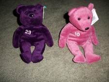 Atlanta Braves Bamm Beano's Bears Justice 23 Jones 10 and two Braves Cards..