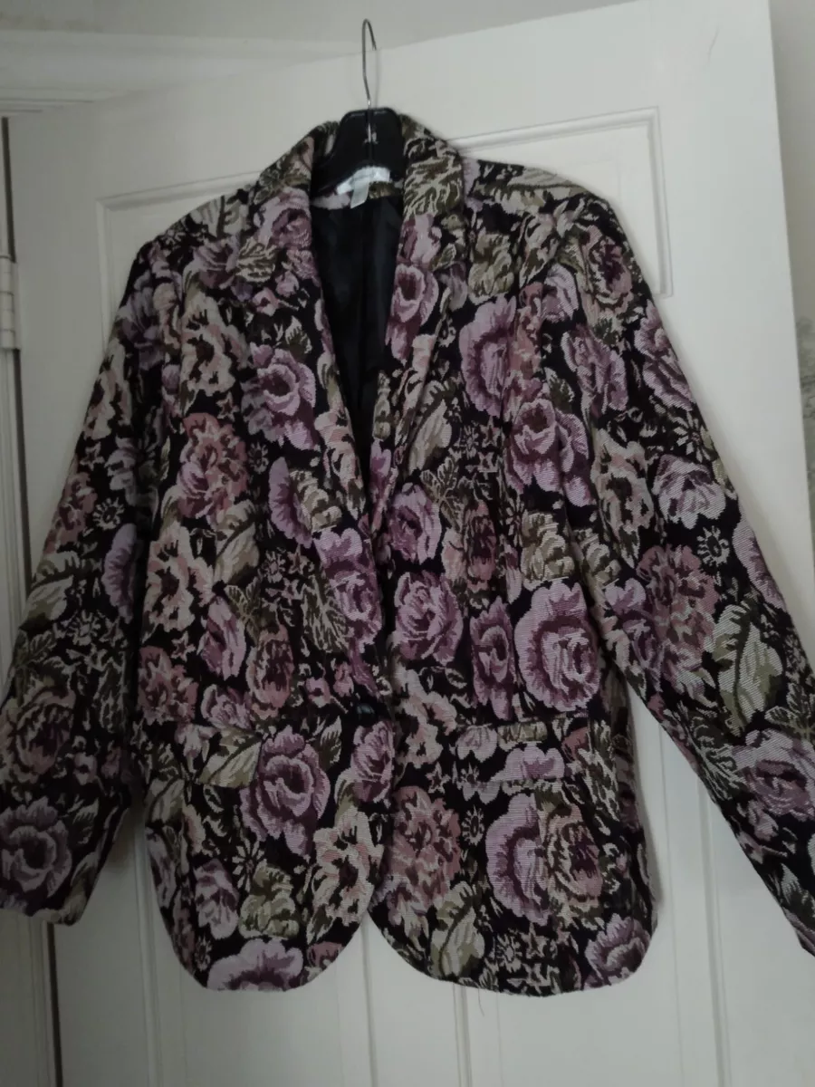 Dress barn enfield top