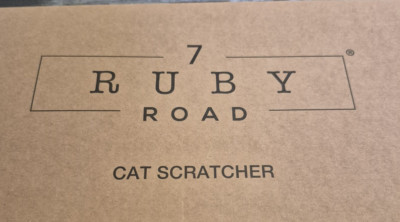 7 Ruby Road Wall-Mounted Cat Scratcher   New Open Box w/ Hardware   No Manual