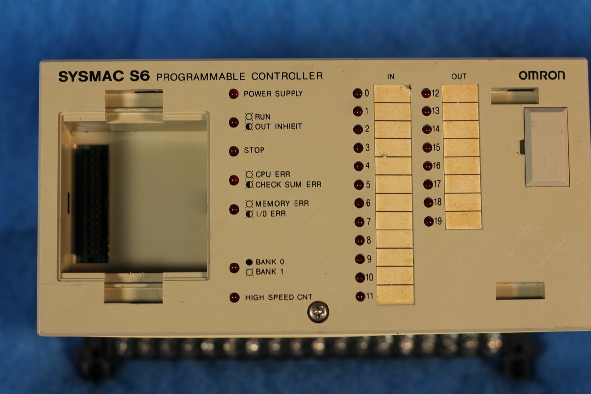 CPU ユニット　プログラムコントローラ　3G2S6-CPU24 OMRON SYSMAC S6 PROGRAMMABLE CONTROLLER 3G2S6-CPU29 1YR