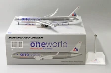 JC Wings LH2172 American Airlines Boeing 767-300ER N395AN Diecast 1/200 Model