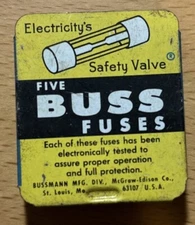 Vintage Open Box Of 5 Bussman AGA 1 Fuses