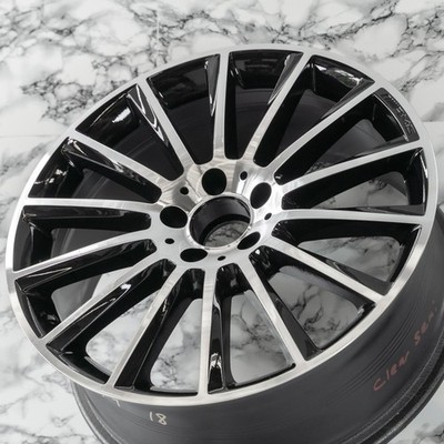 Mercedes Benz C43 AMG 2018 フロントホイール19インチ s-l400.jpg